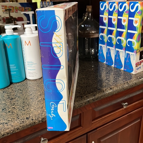 Spice Girls Spiceworld Superstar Collection - Picture 5 of 9